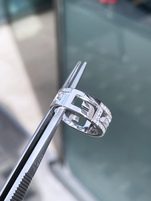 Gucci 18 Carat White Gold Open Work G Logo Diamond Band Ring