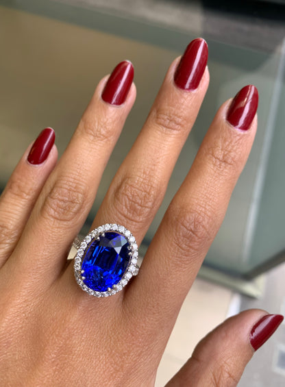12.90 Carat Oval Tanzanite and Diamond Cocktail Ring