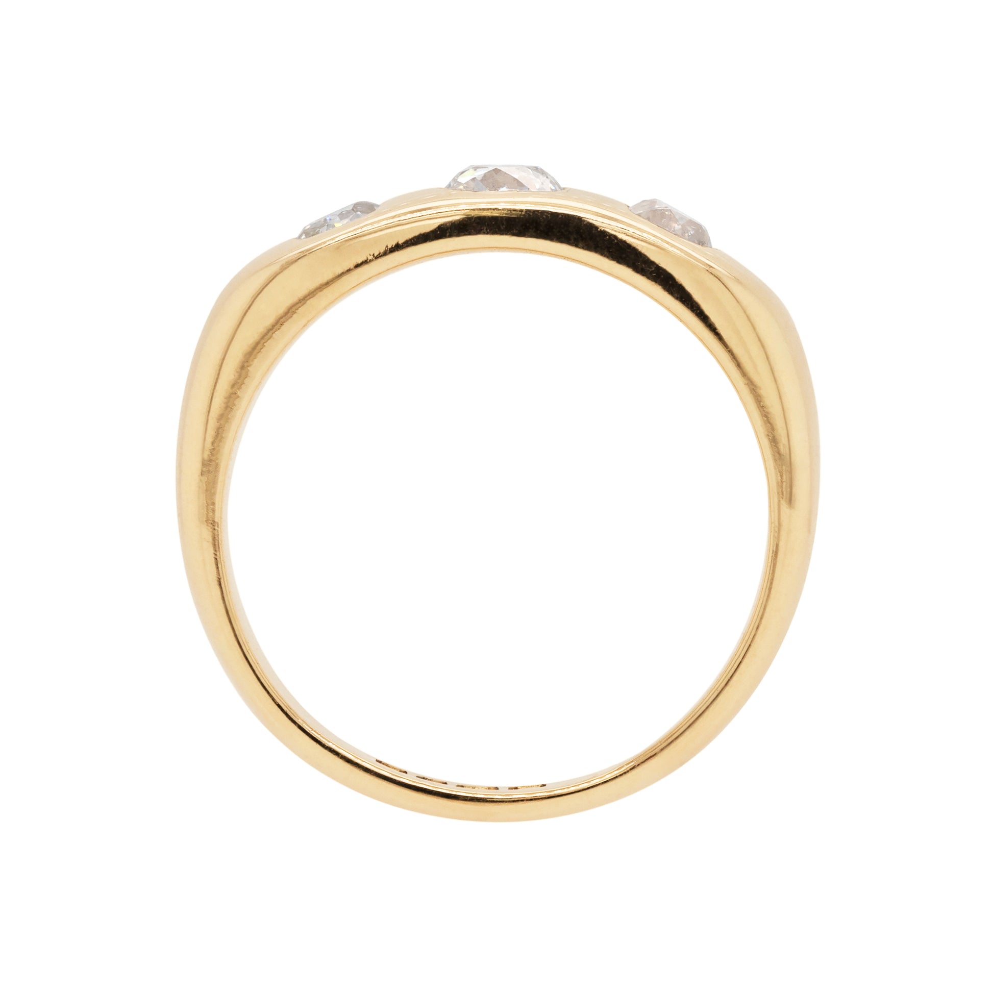 Antique 1.04 Carat Diamond 18 Carat Yellow Gold Gents Three-Stone Ring, 1919 - Tobi Gem Setting