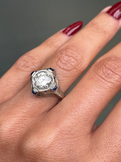 1.14 Carat Diamond 18 Carat White Gold Deco Target Engagement Ring, Circa 1930's
