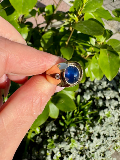 Sugarloaf Cabochon Blue Sapphire and Diamond Bombé Dome Dress Ring in 18K Gold