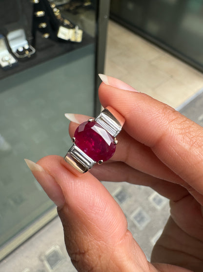 2.60 Carat Ruby and Diamond 14 Carat Rose Gold Ring, Circa 1960s