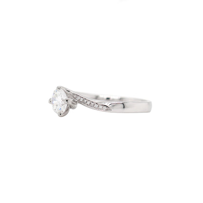 GIA F VS1 0.55ct Round Brilliant Cut Diamond Platinum Twist Engagement Ring - Tobi Gem Setting
