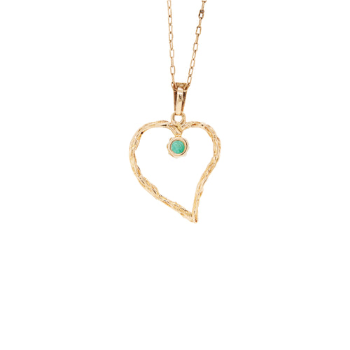 Vintage Emerald & 9 Carat Yellow Gold Open Work Heart Shape Pendant and Chain