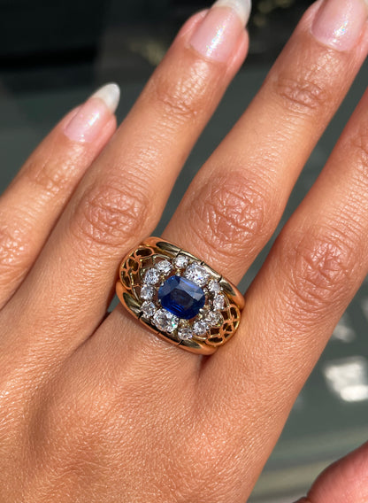 1.49ct Natural Unheated Blue Sapphire & Diamond 18K Gold Dress Ring, c.1940s