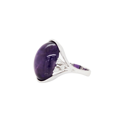 Oval Cabochon Amethyst and Diamond 18 Carat White Gold Dress Ring