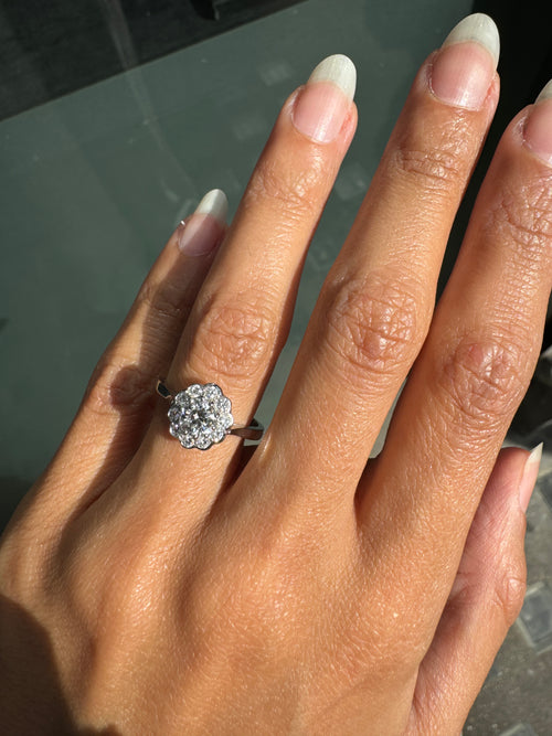 0.53ct F VS2 Diamond Platinum Daisy Cluster Engagement Ring