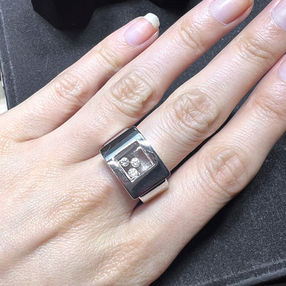 Chopard Happy Curves Diamond 18 Carat White Gold Ring - Tobi Gem Setting