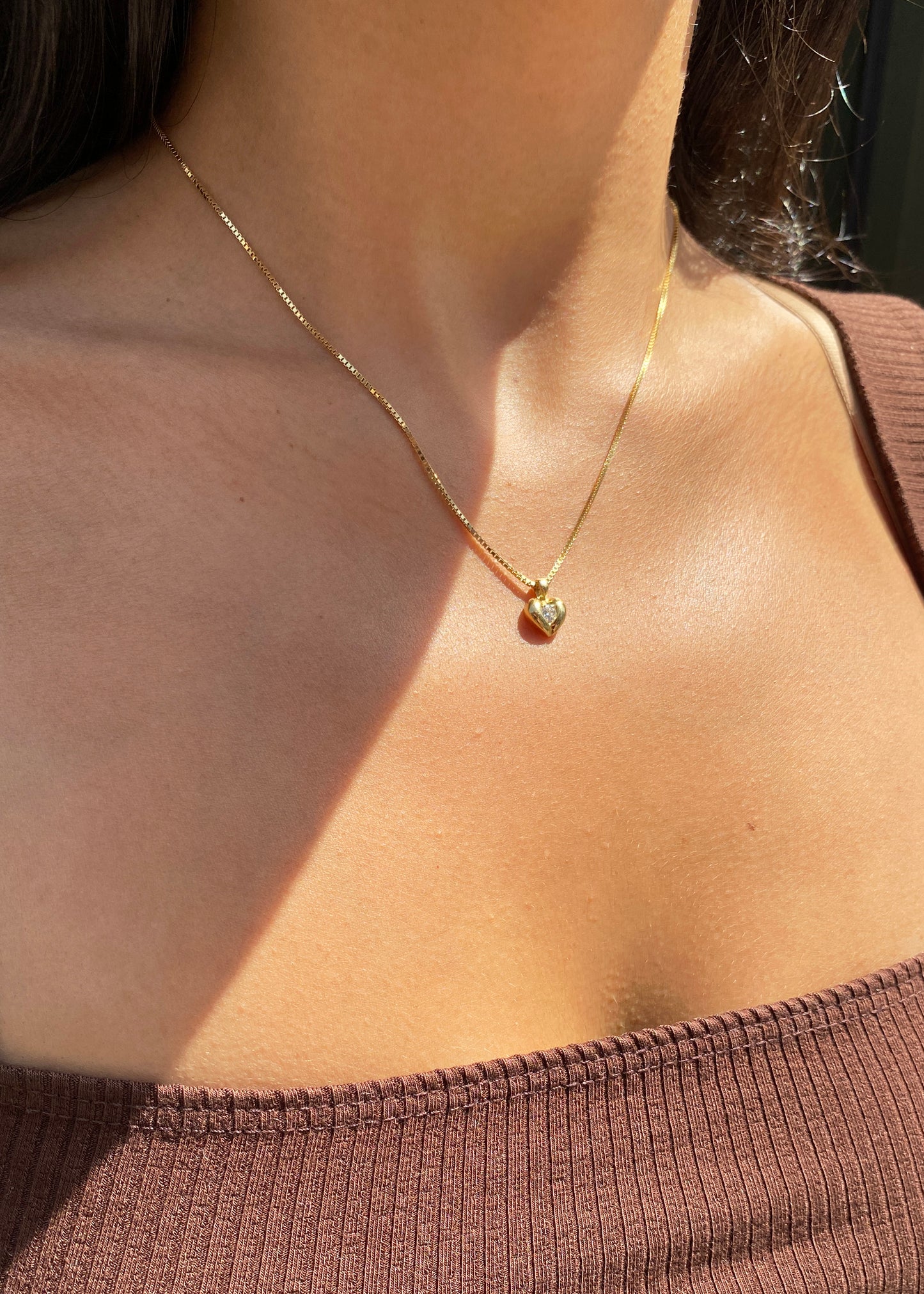 Round Brilliant Cut Diamond and 18 Carat Yellow Gold Heart Pendant Necklace