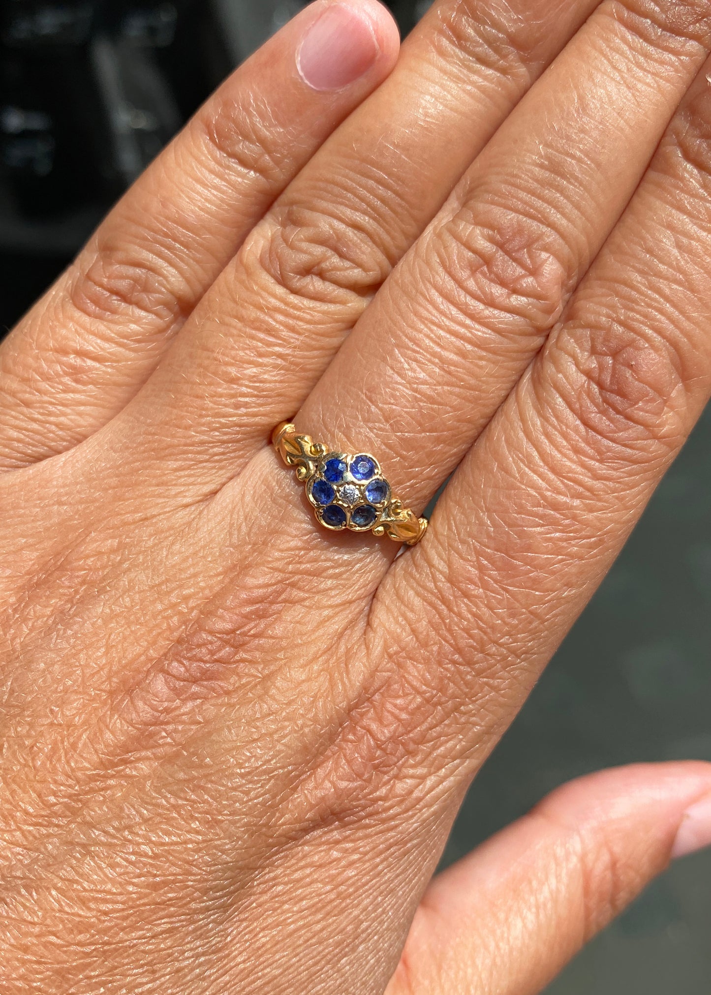 Antique George V Sapphire & Diamond Floral Cluster Ring in 18K Yellow Gold, 1918
