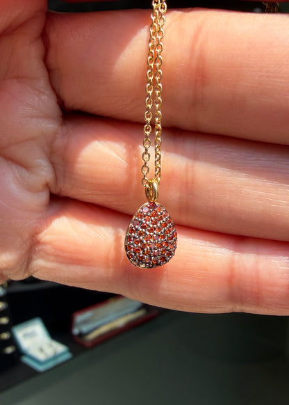 Links of London Garnet Pear Shape Pendant Necklace and Earrings Set in 18K Gold