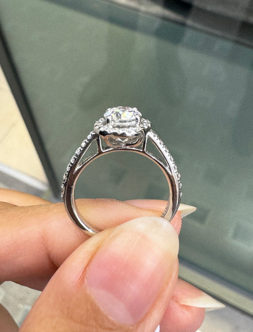 0.70ct E VS1 Diamond and Platinum Round Halo Cluster Engagement Ring