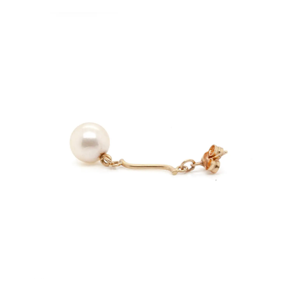 Cultured Pearl and 18 Carat Yellow Gold Drop Earrings