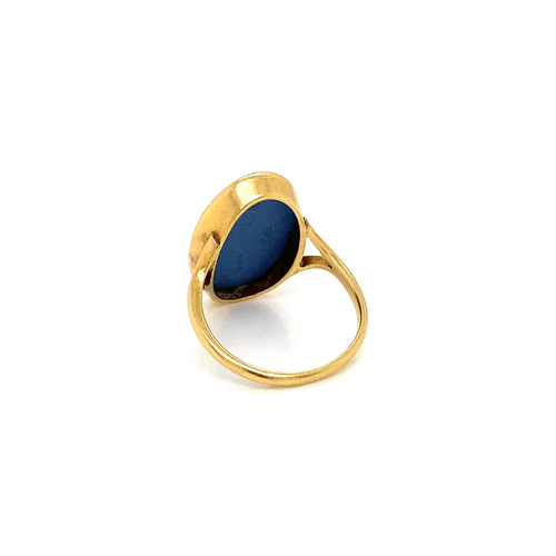 Wedgwood Blue Jasperware Cameo Style 18 Carat Yellow Gold Vintage Dress Ring