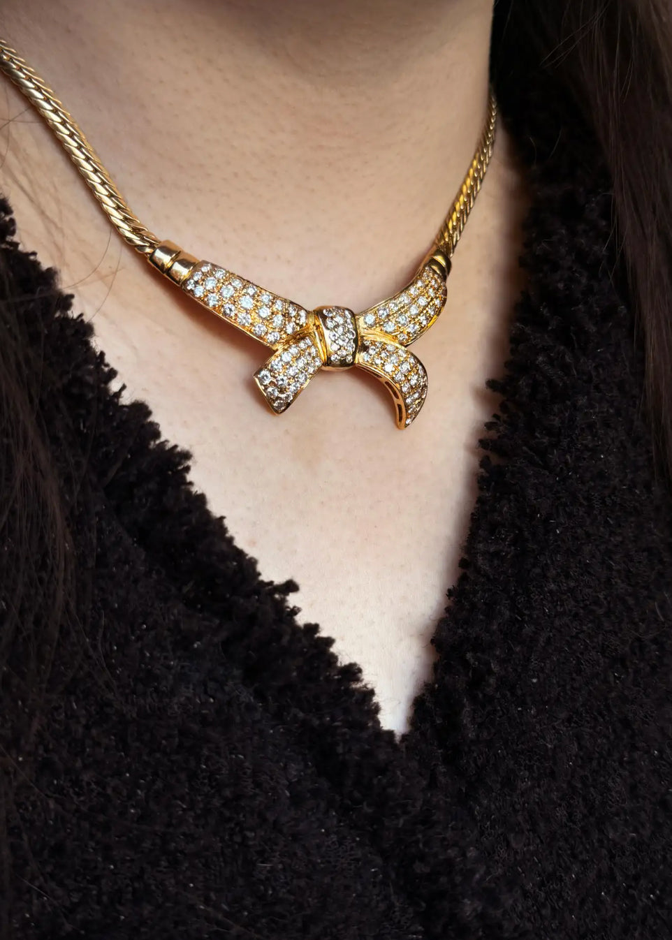 Vintage Diamond and 18 Carat Yellow Gold Large Bow Motif Necklace