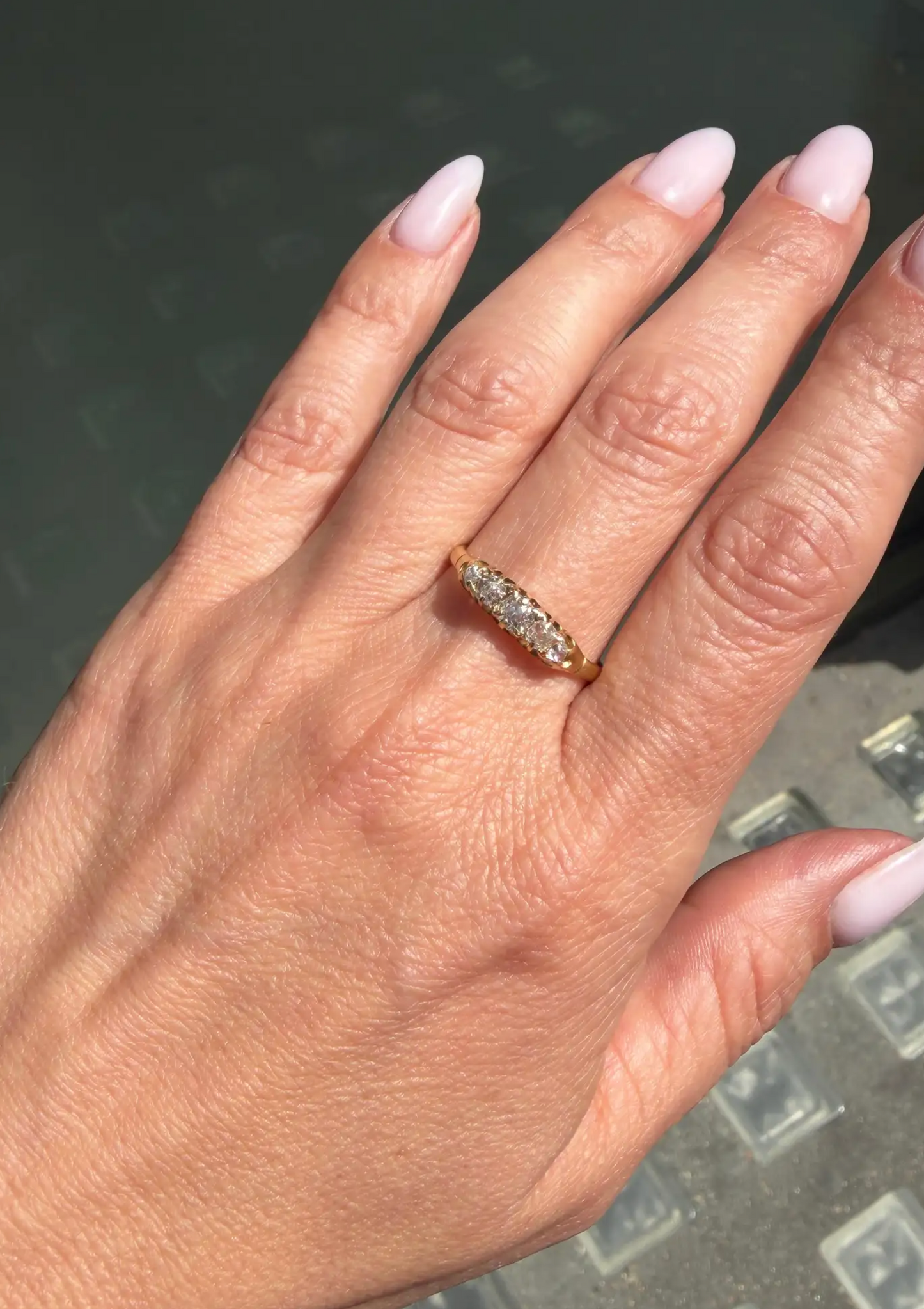 Late Victorian Old Cut Diamond 18 Carat Yellow Gold Five-Stone Ring, c.1870s