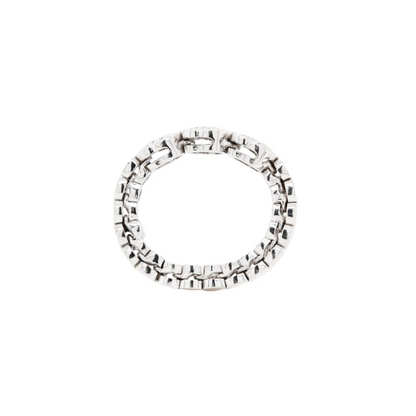 Triple Daisy Diamond Cluster 18 Carat White Gold Flexy Band Dress Ring