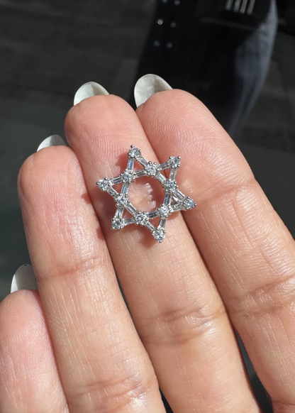 Star of David Baguette & Brilliant Cut Diamond 18K White Gold Open Work Pendant