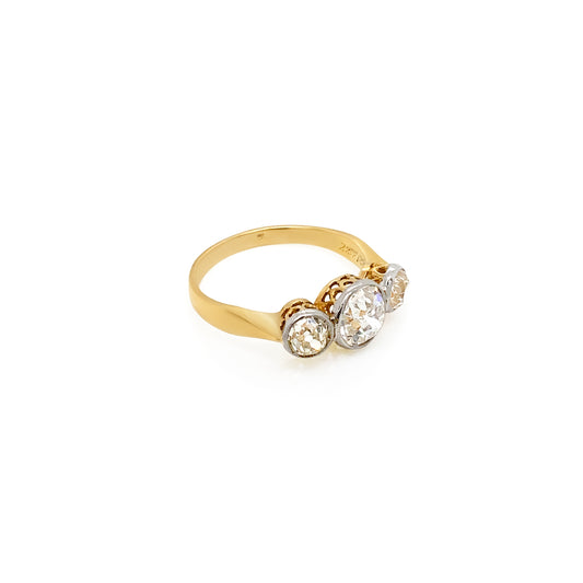 Old Cut Diamond Three-Stone Engagement Ring in 18K Gold and Platinum, c.1880s