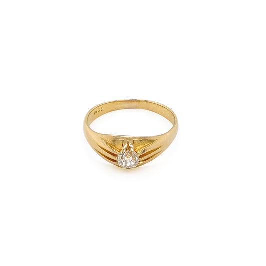 Antique Old Mine Cut Diamond and 18 Carat Yellow Gold Gents Ring