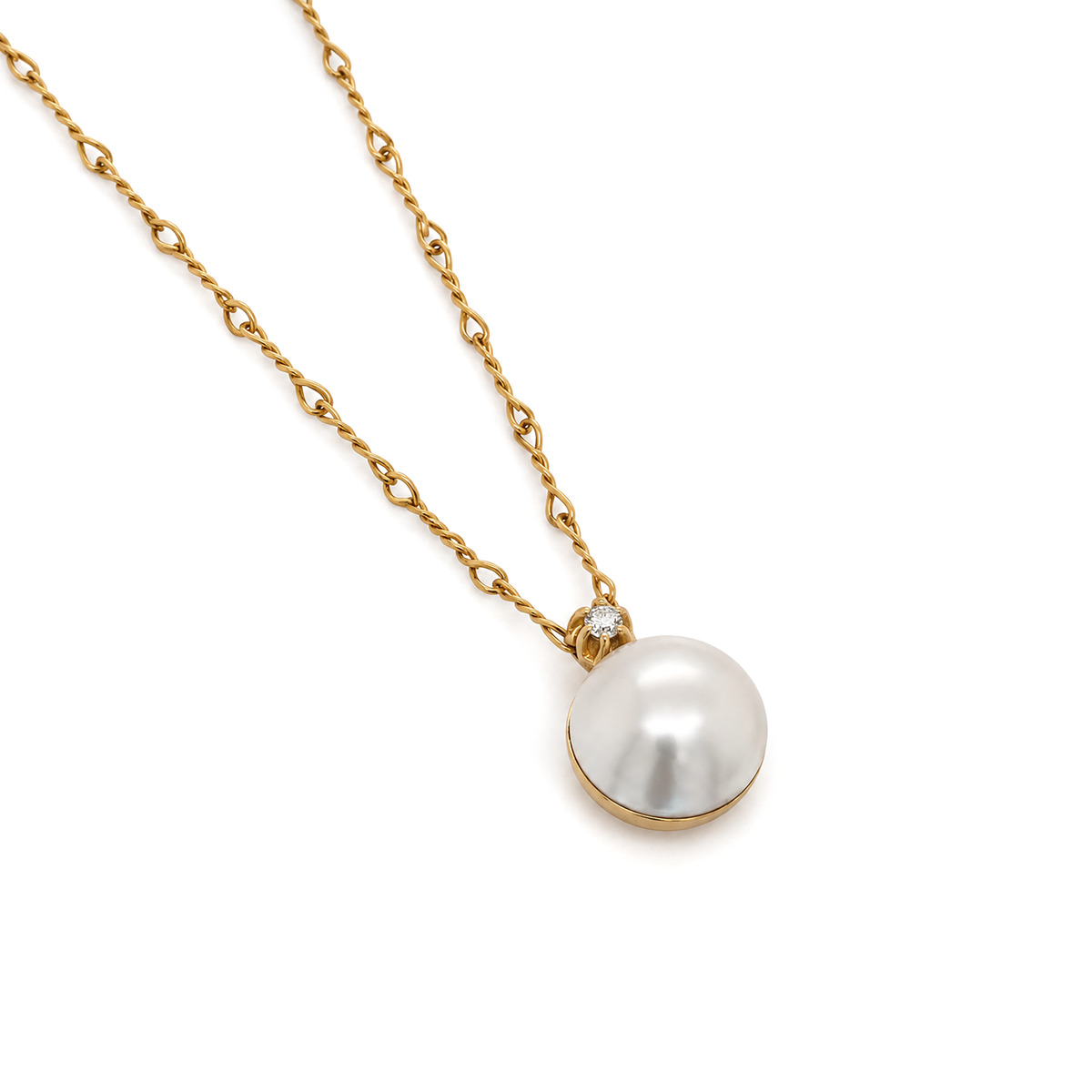 Mabe Pearl & Diamond 18K Yellow Gold Figure-of-Eight Chain Pendant Necklace