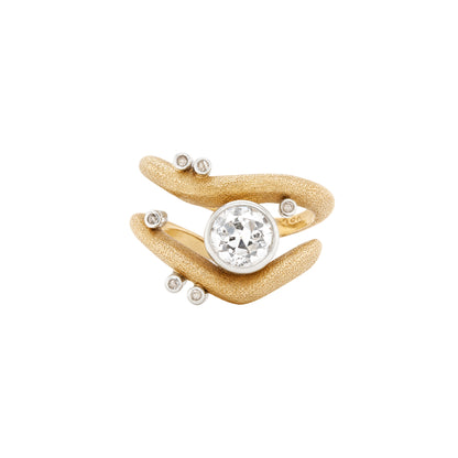 Vintage Diamond 18K Yellow & White Gold Wavy Open Work Abstract Cocktail Ring