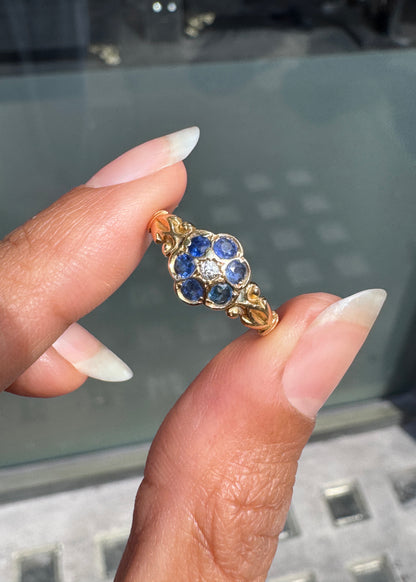Antique George V Sapphire & Diamond Floral Cluster Ring in 18K Yellow Gold, 1918