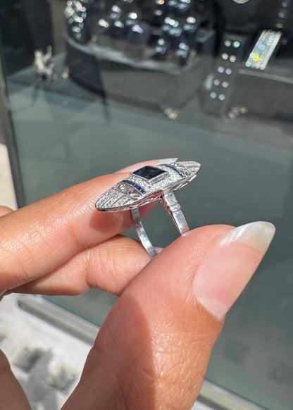 Art Deco Blue Sapphire and Diamond Open Work Cocktail Ring in Platinum, c.1920s