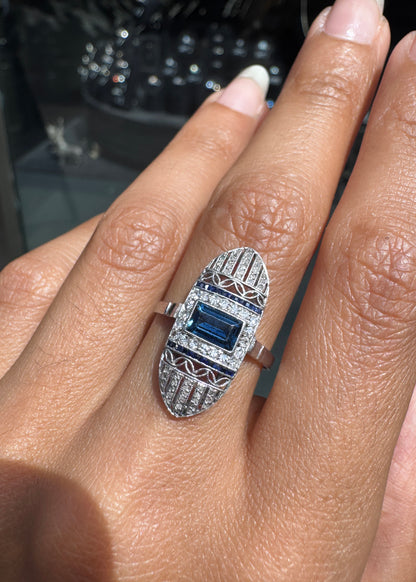 Art Deco Blue Sapphire and Diamond Open Work Cocktail Ring in Platinum, c.1920s