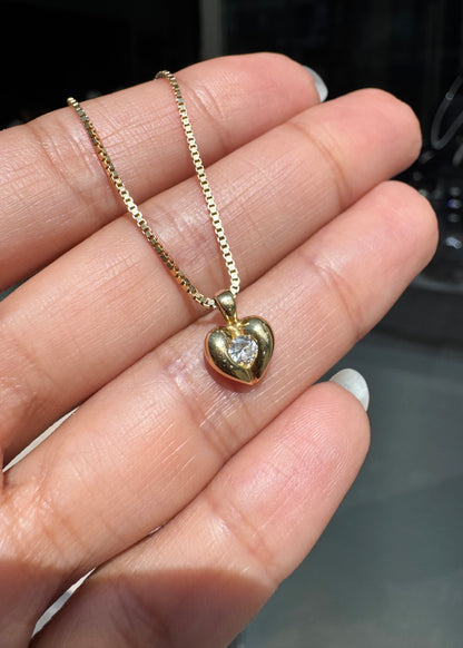 Round Brilliant Cut Diamond and 18 Carat Yellow Gold Heart Pendant Necklace