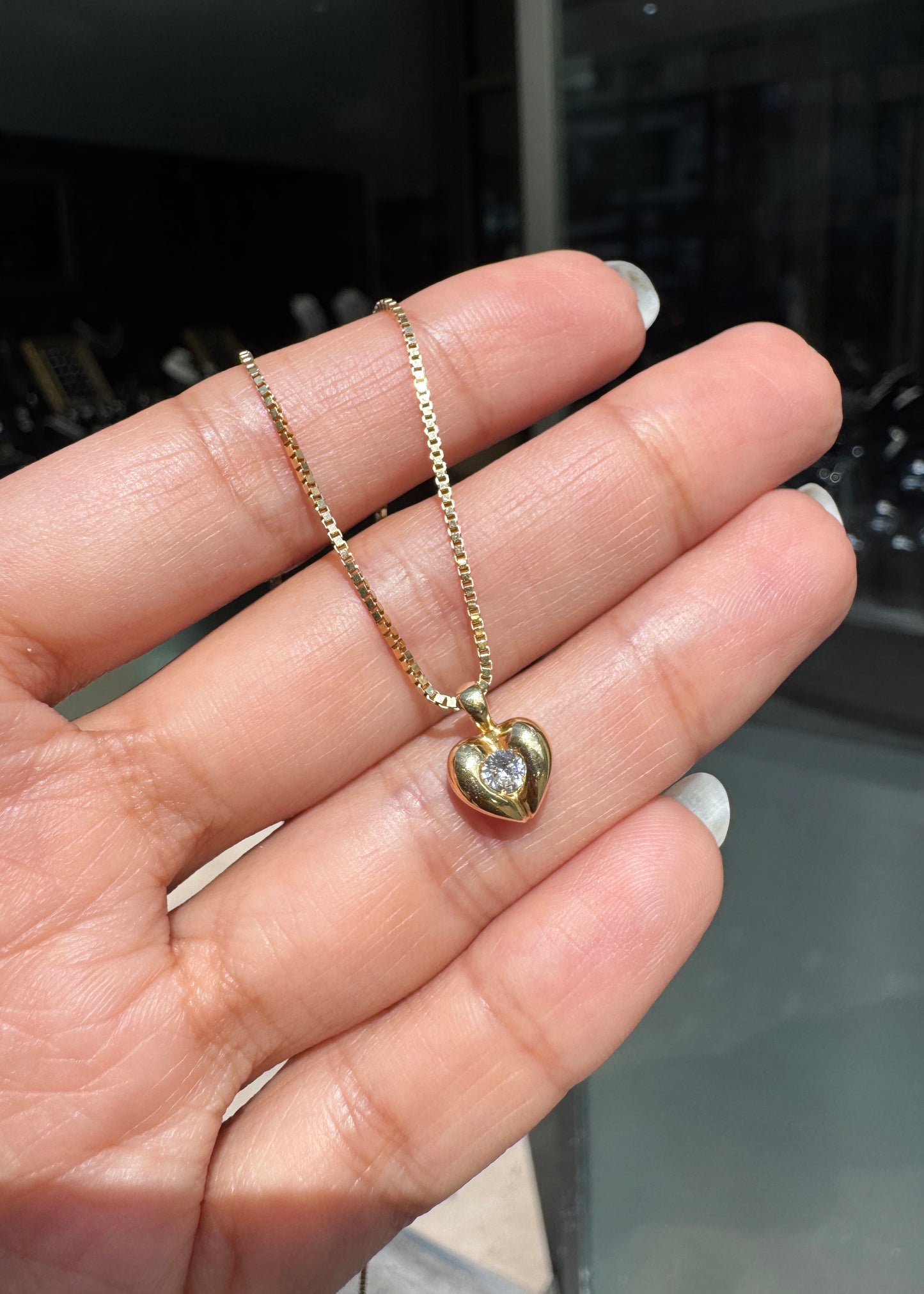 Round Brilliant Cut Diamond and 18 Carat Yellow Gold Heart Pendant Necklace
