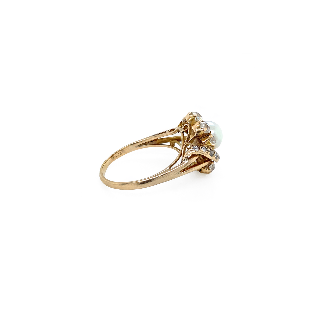 Vintage Pearl and Old Mine Cut Diamond 14 Carat Yellow Gold Cocktail Ring