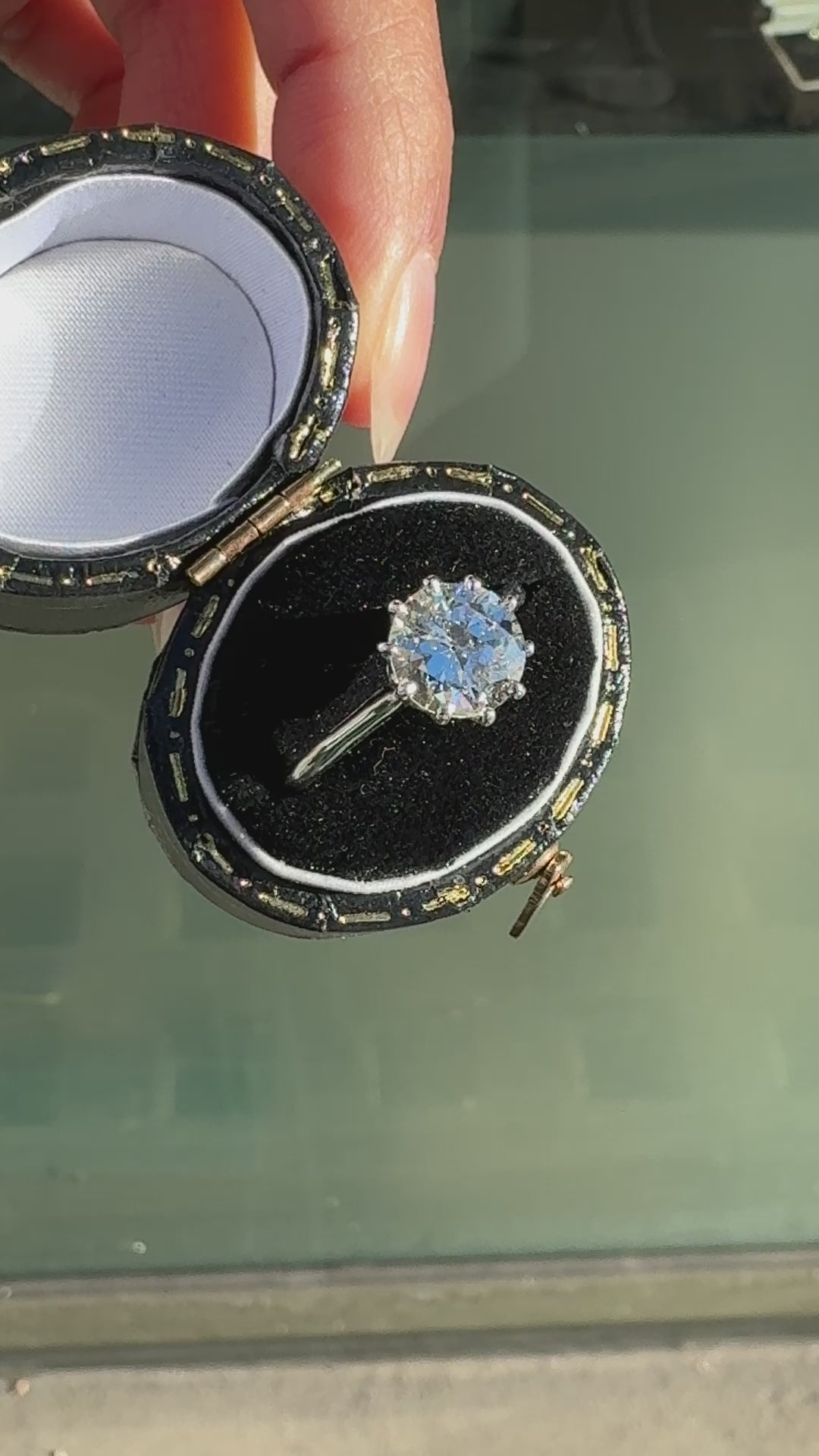 1950 vintage solitaire ring and case