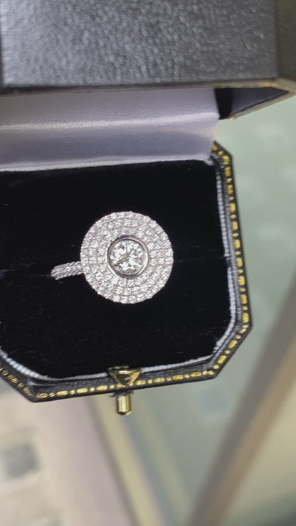 Diamond Cluster 14 Carat White Gold Disc Dress Ring