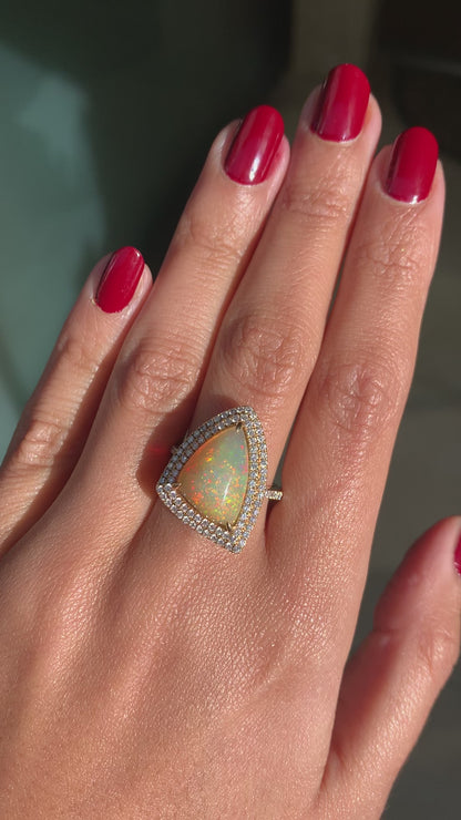 3.30ct Trilliant Cabochon Opal and Diamond 18ct Gold Cocktail Ring