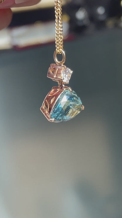 8.00ct fancy-cut aquamarine and 0.41ct diamond necklace in 18ct yellow gold with slim bale and curb chain,