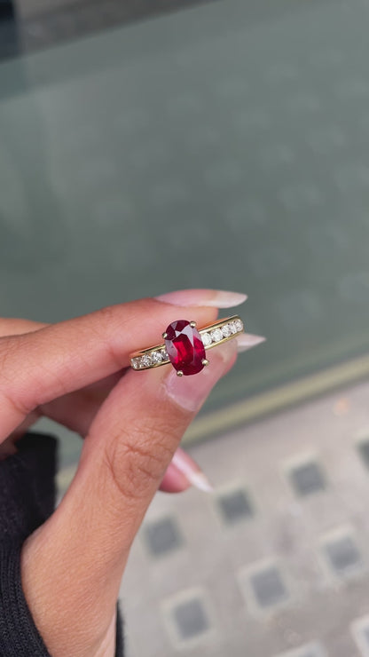 2.15 Carat Ruby and Diamond 18 Carat Yellow Gold Engagement Ring