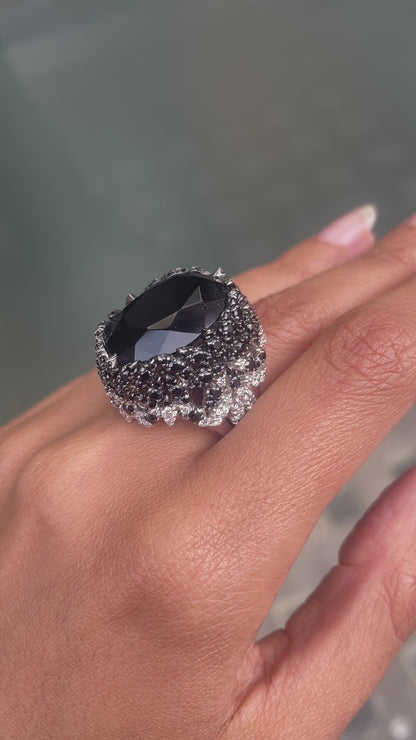 Pasquale Bruni 'Ghirlanda' Onyx, Black Spinel and Diamond 18K White Gold Ring