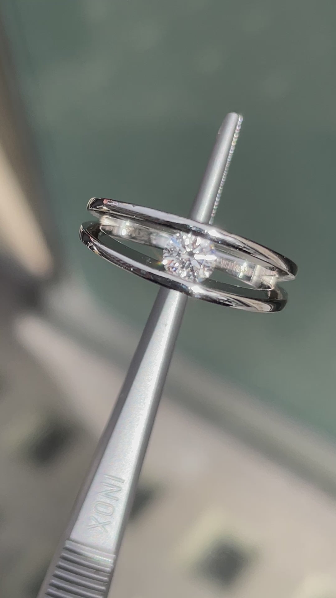 video of Round Brilliant Cut Tension Set Diamond Platinum Engagement Ring 