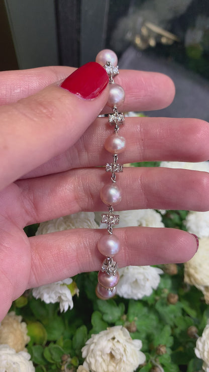 video of freshwater pearl and white gold bracelet