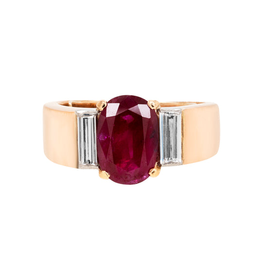 2.60 Carat Ruby and Diamond 18 Carat Yellow Gold Ring, Circa 1960s