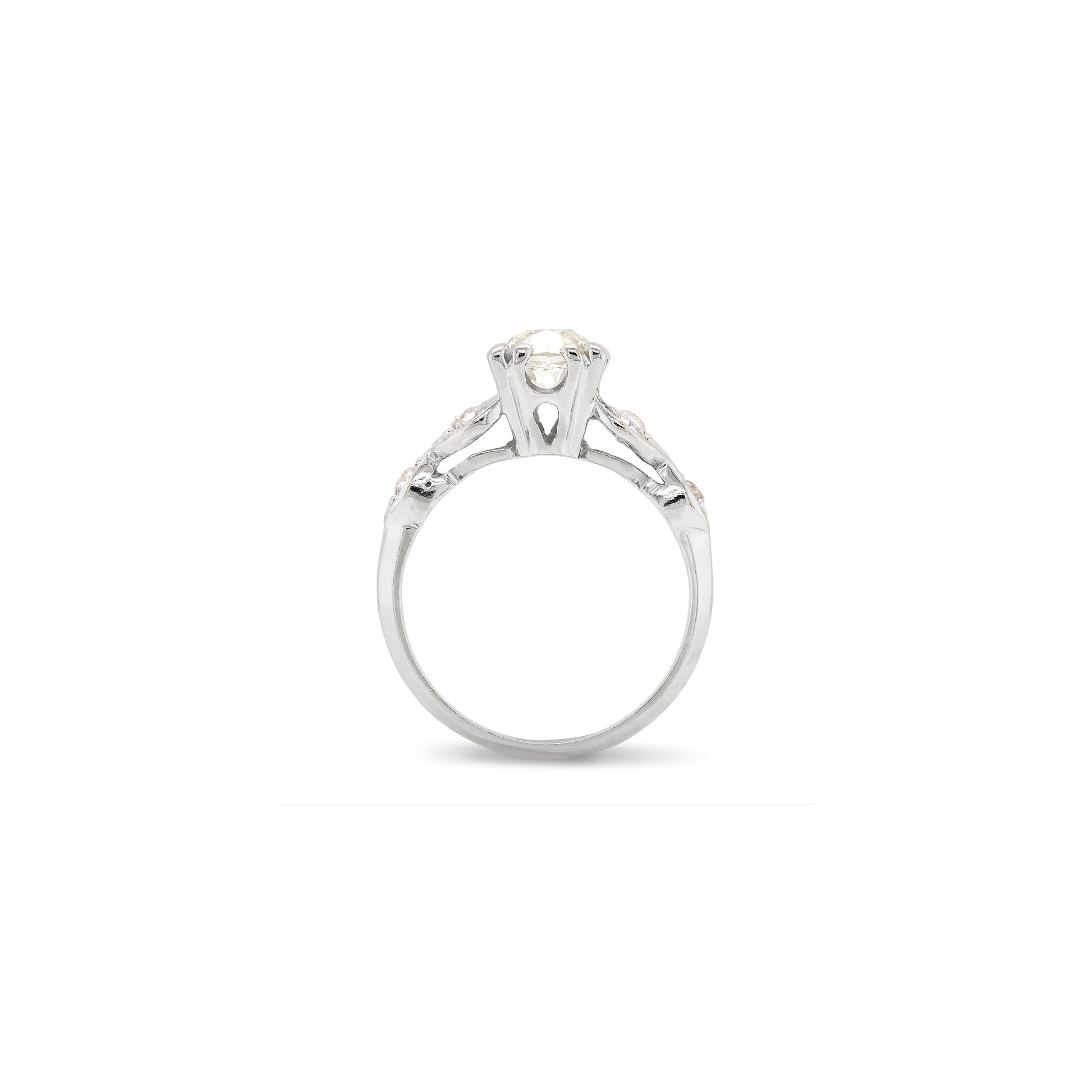 setting on diamond and platinum ring