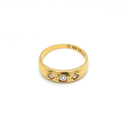 Late Victorian Old Cut Diamond 18 Carat Yellow Gold Three-Stone Band Ring, 1885